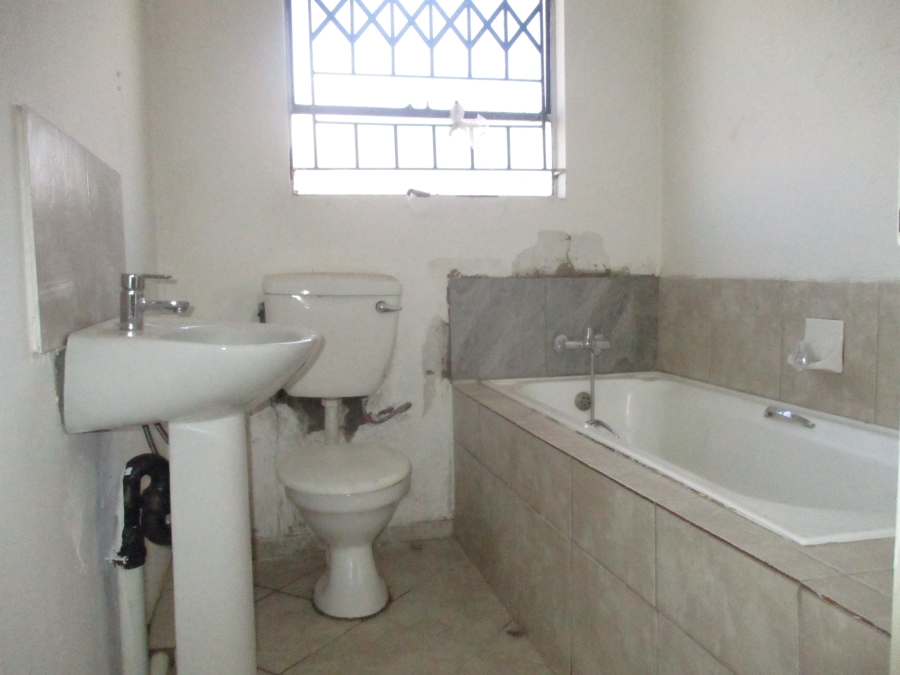 To Let 2 Bedroom Property for Rent in Goudrand Gauteng