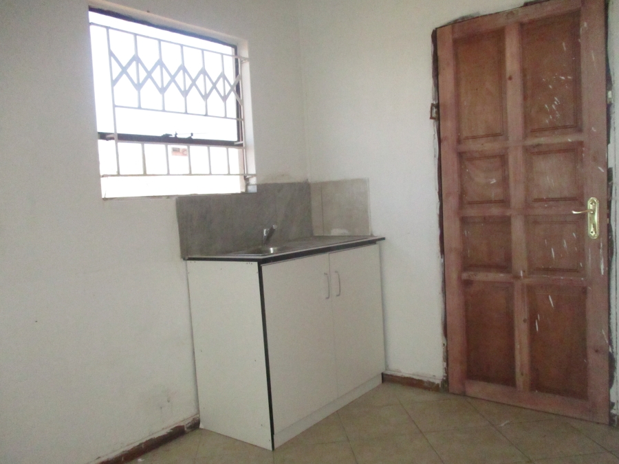 To Let 2 Bedroom Property for Rent in Goudrand Gauteng