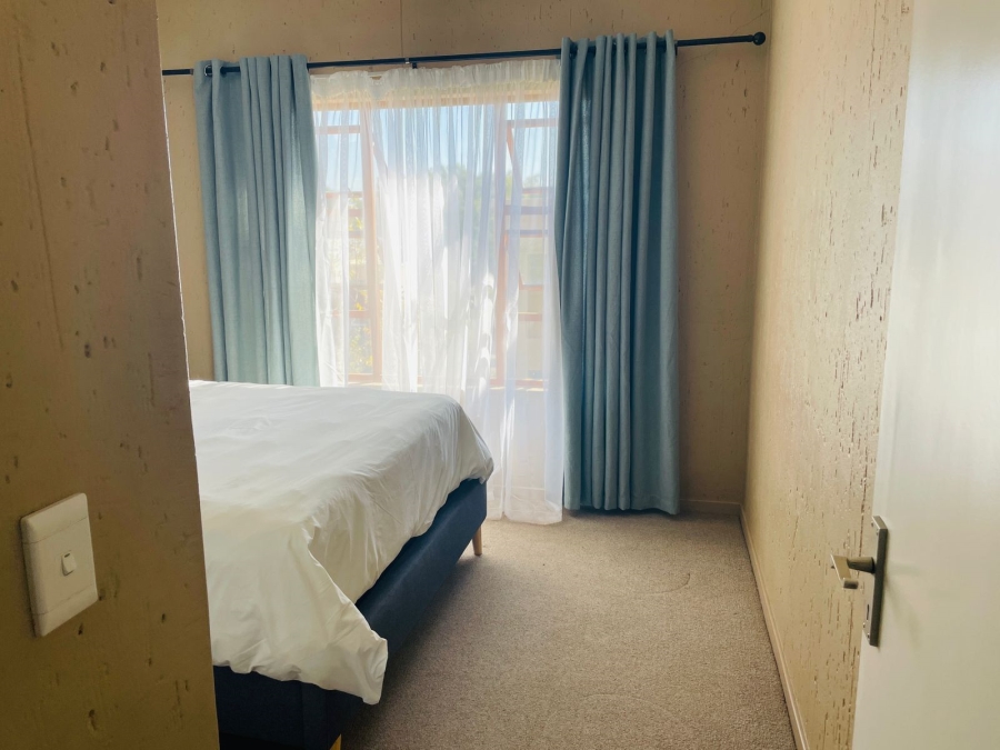 To Let 2 Bedroom Property for Rent in Douglasdale Gauteng