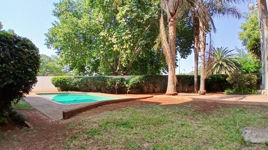 1 Bedroom Property for Sale in Westdene Gauteng