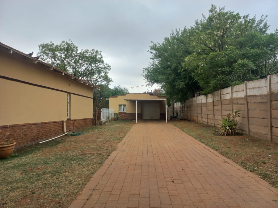 3 Bedroom Property for Sale in Rensburg Gauteng