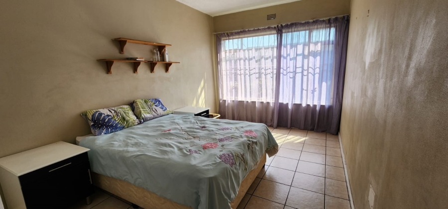 To Let 2 Bedroom Property for Rent in Croydon Gauteng