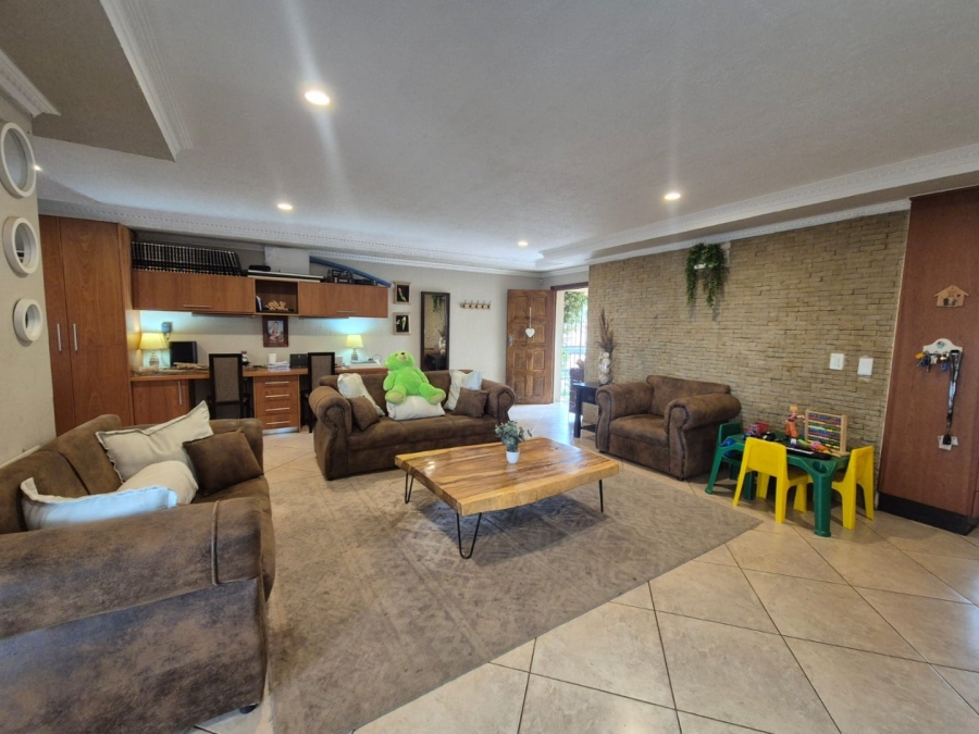 3 Bedroom Property for Sale in Noordheuwel Gauteng
