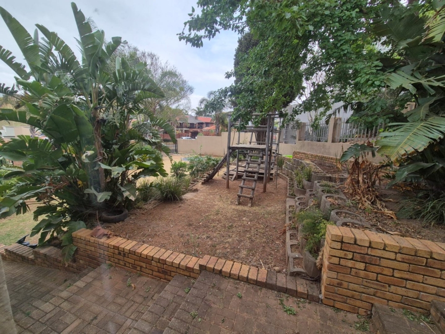 3 Bedroom Property for Sale in Noordheuwel Gauteng