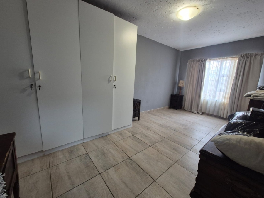 3 Bedroom Property for Sale in Noordheuwel Gauteng