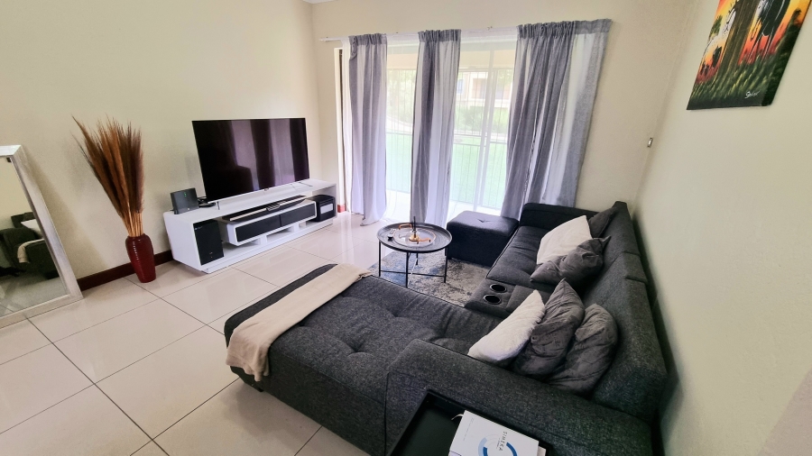 2 Bedroom Property for Sale in Erand Gardens Gauteng