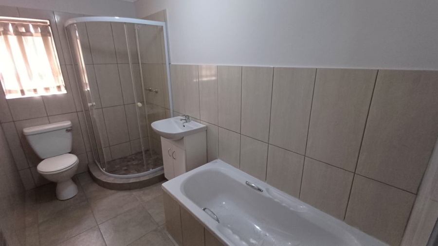 2 Bedroom Property for Sale in Theresa Park Gauteng