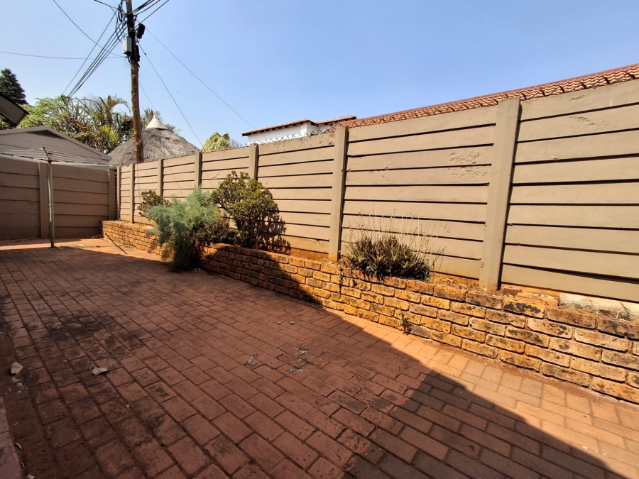 2 Bedroom Property for Sale in Theresa Park Gauteng