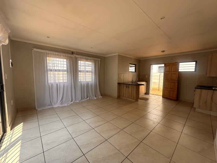 To Let 3 Bedroom Property for Rent in Andeon Gauteng