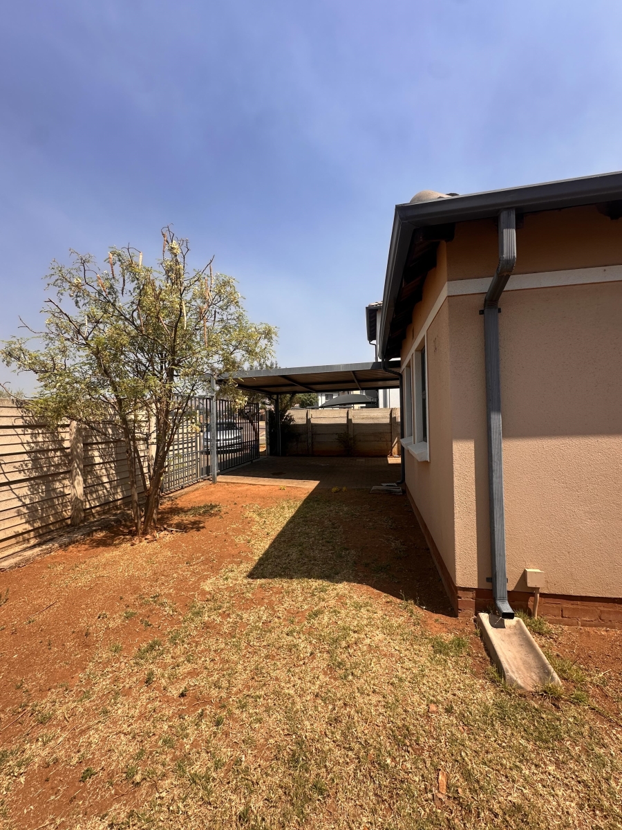 To Let 3 Bedroom Property for Rent in Andeon Gauteng