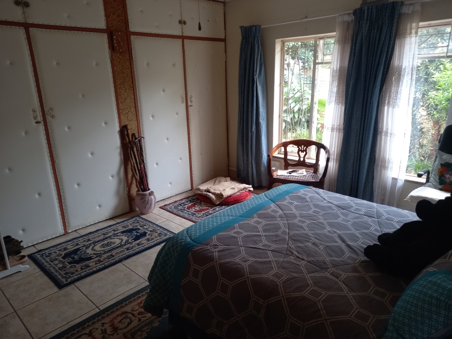 4 Bedroom Property for Sale in Greenhills Gauteng