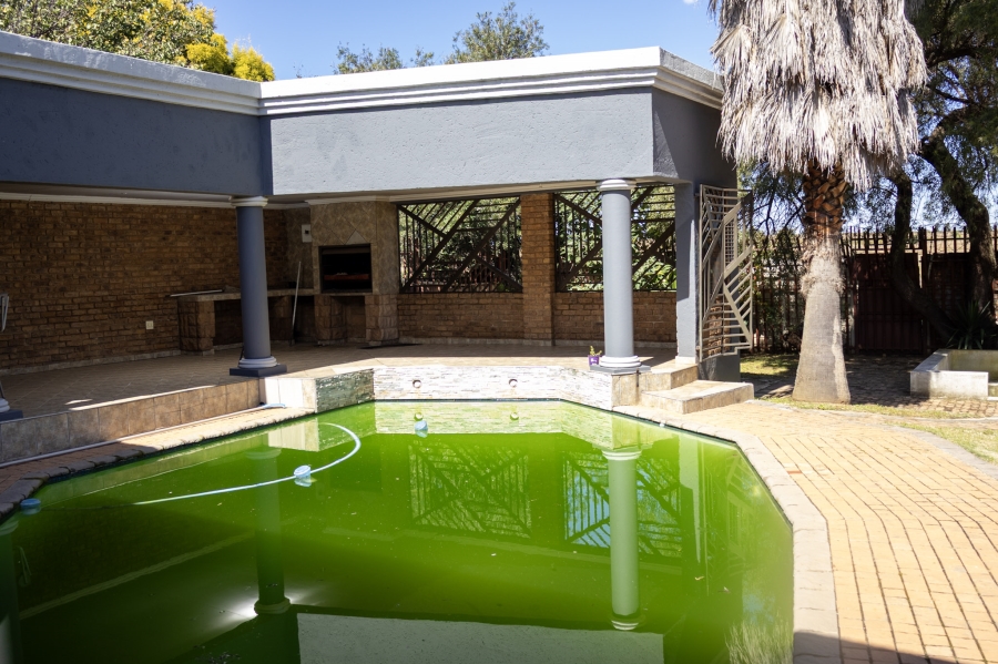 3 Bedroom Property for Sale in Sunward Park Gauteng