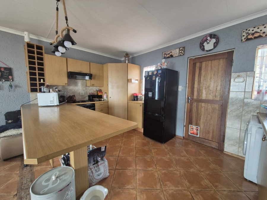 3 Bedroom Property for Sale in Noordheuwel Gauteng