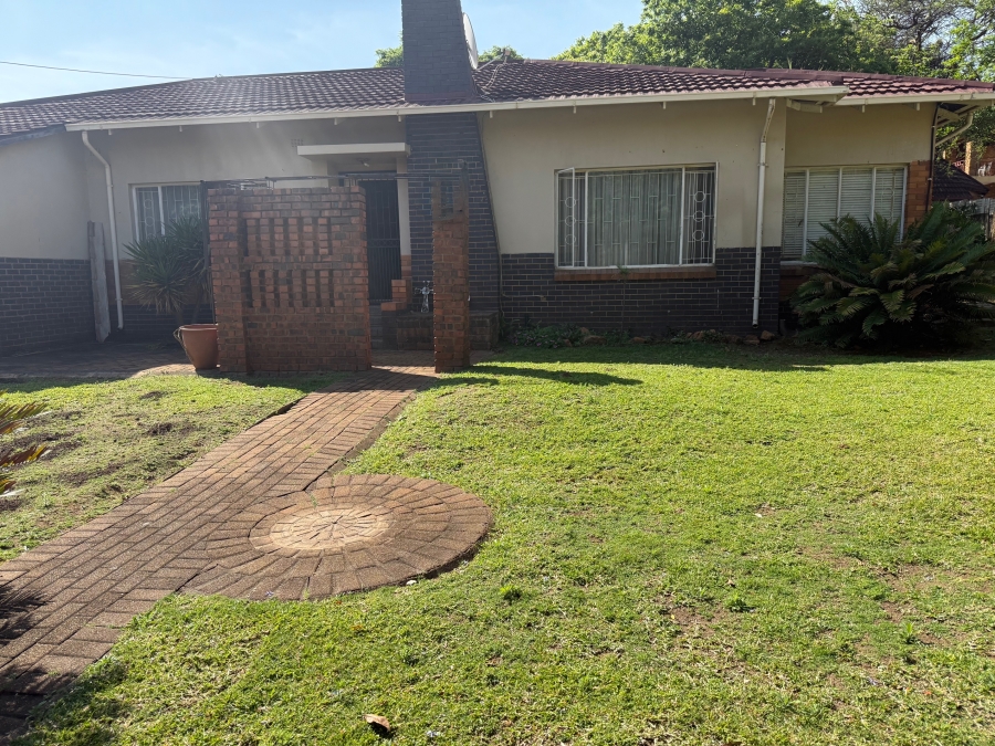 4 Bedroom Property for Sale in Rietfontein Gauteng