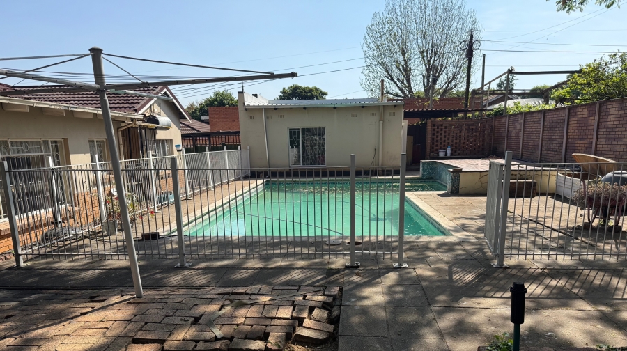 4 Bedroom Property for Sale in Rietfontein Gauteng
