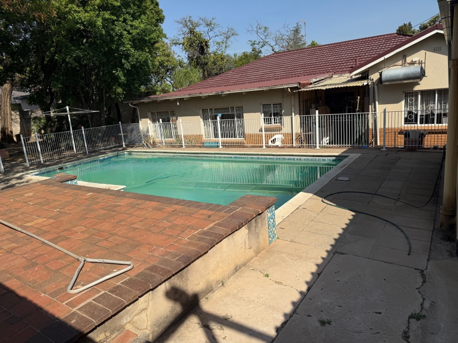 4 Bedroom Property for Sale in Rietfontein Gauteng