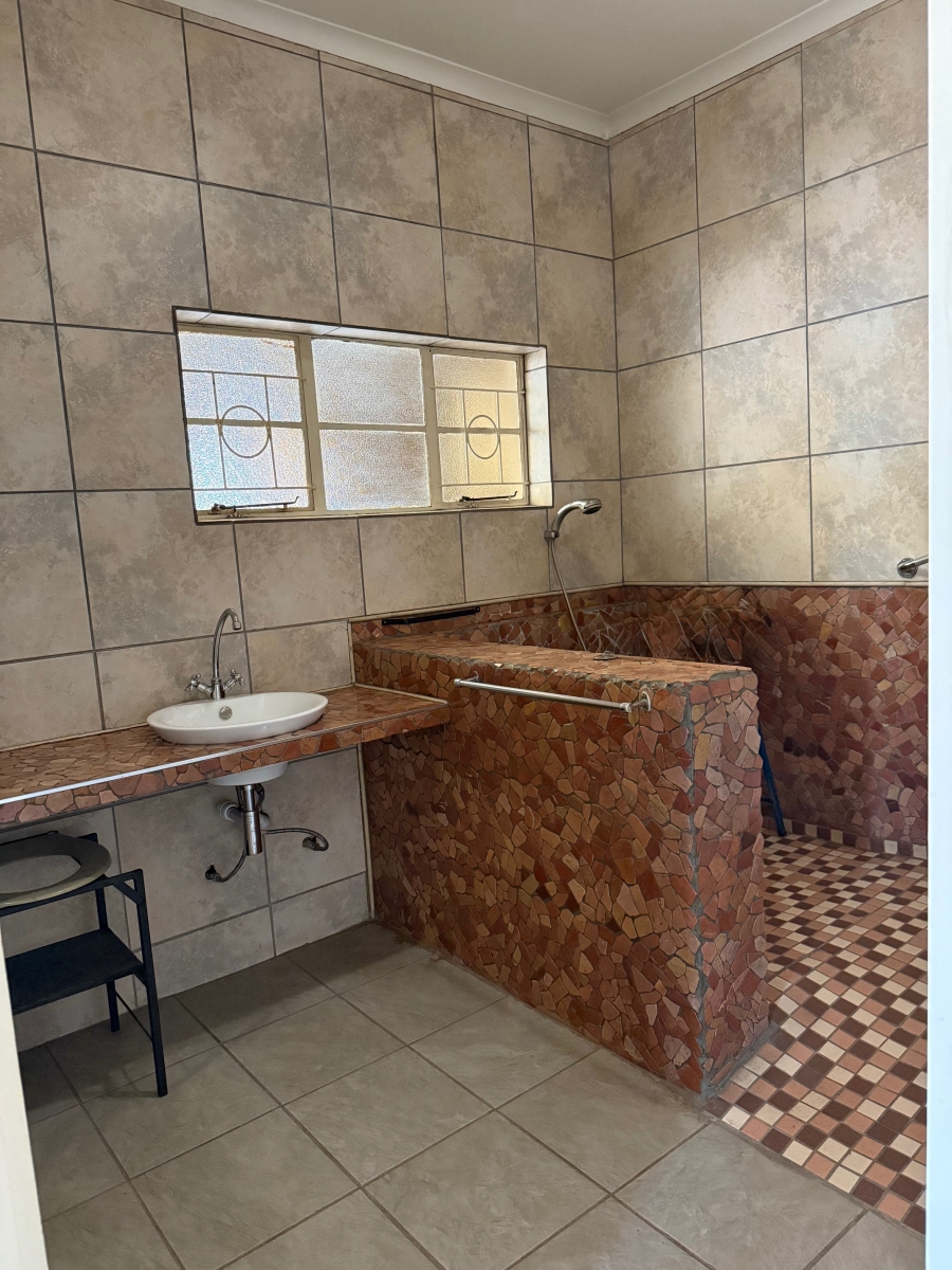 4 Bedroom Property for Sale in Rietfontein Gauteng