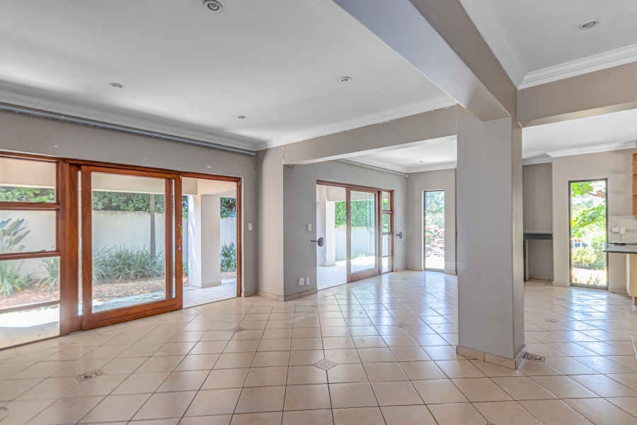 To Let 4 Bedroom Property for Rent in Kyalami Estates Gauteng