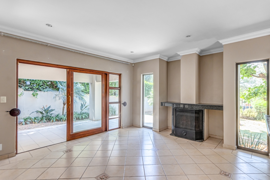 To Let 4 Bedroom Property for Rent in Kyalami Estates Gauteng