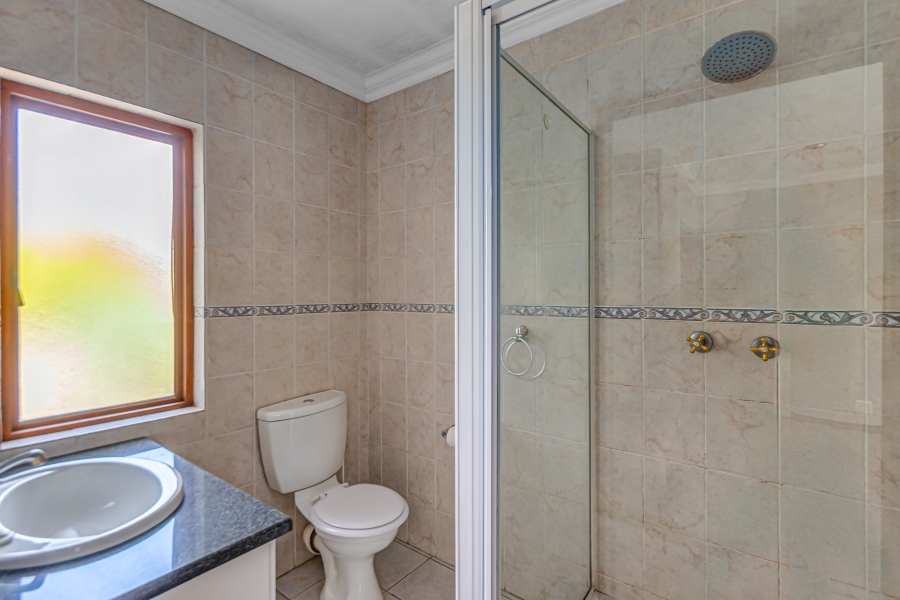 To Let 4 Bedroom Property for Rent in Kyalami Estates Gauteng