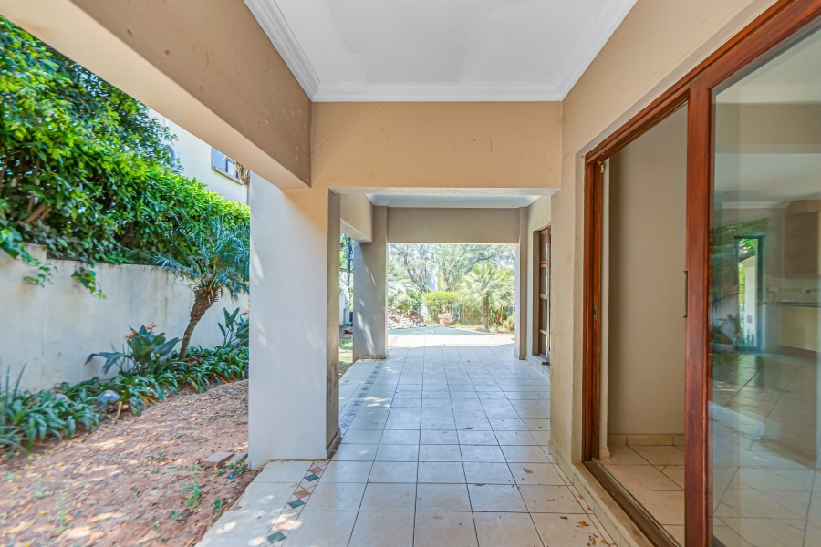 To Let 4 Bedroom Property for Rent in Kyalami Estates Gauteng