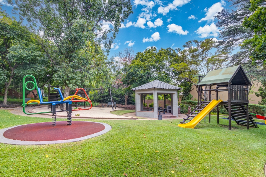 To Let 4 Bedroom Property for Rent in Kyalami Estates Gauteng