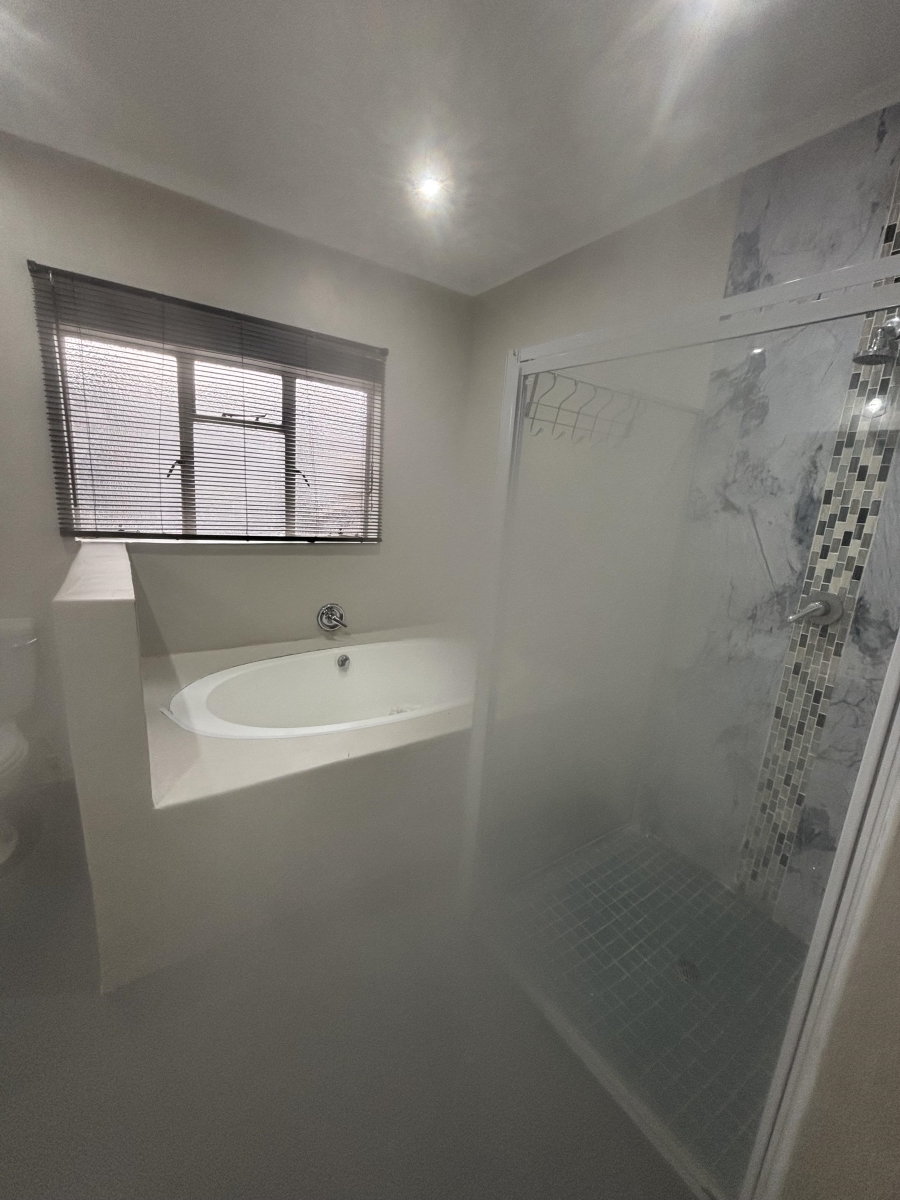 To Let 2 Bedroom Property for Rent in Pierre Van Ryneveld Gauteng
