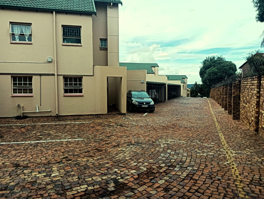 2 Bedroom Property for Sale in Moreleta Park Gauteng