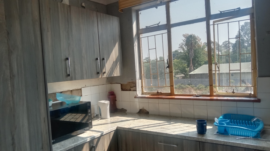 1 Bedroom Property for Sale in Driehoek Gauteng