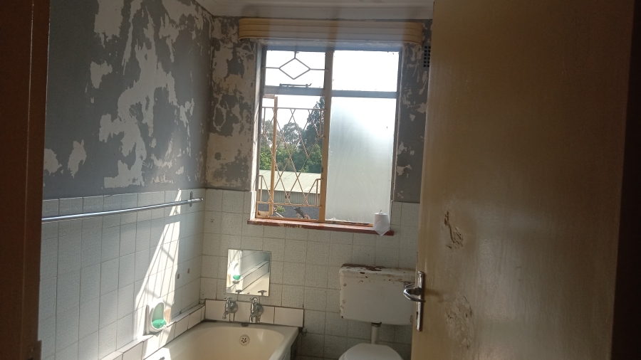 1 Bedroom Property for Sale in Driehoek Gauteng