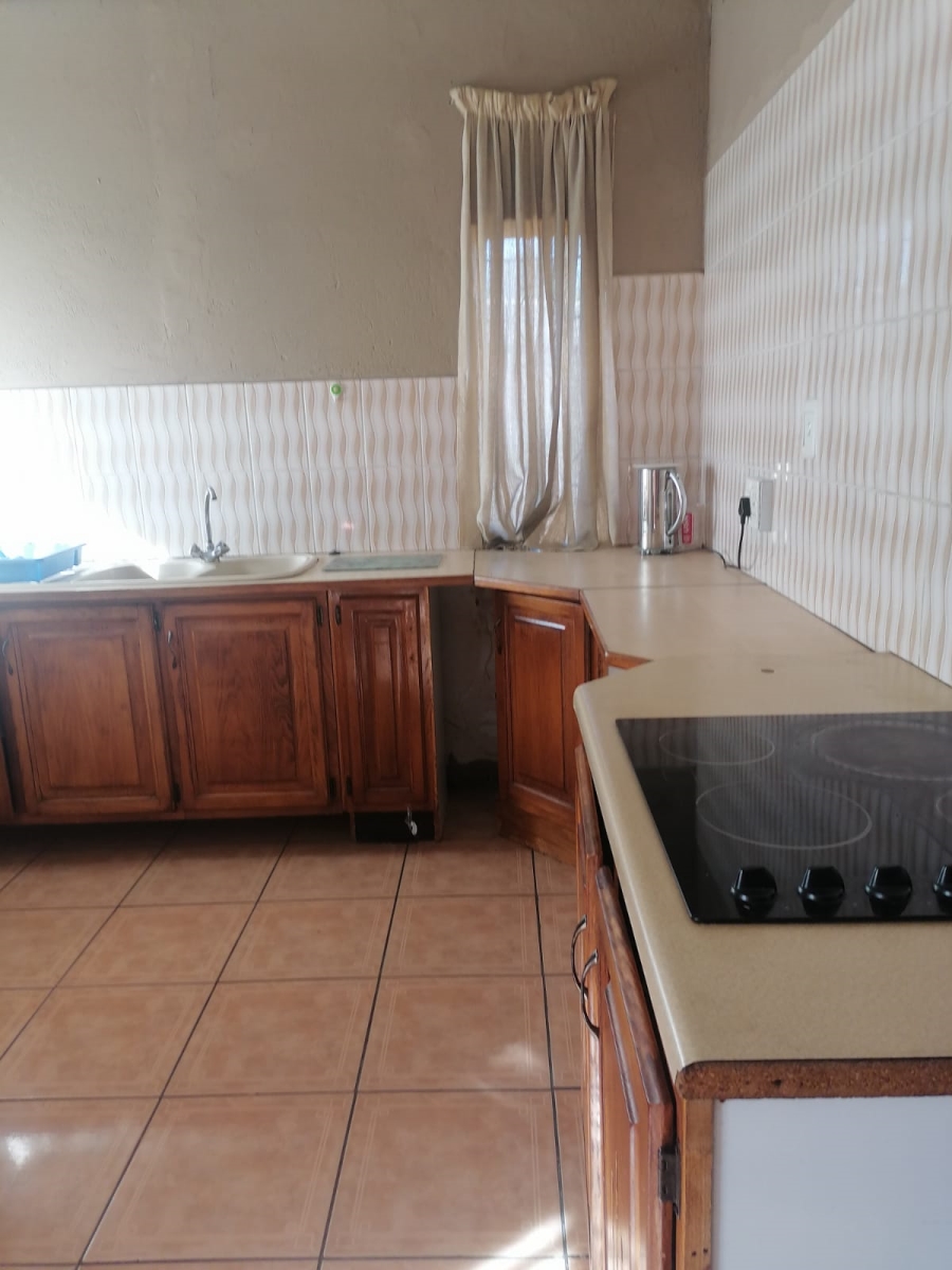 7 Bedroom Property for Sale in Dube Gauteng