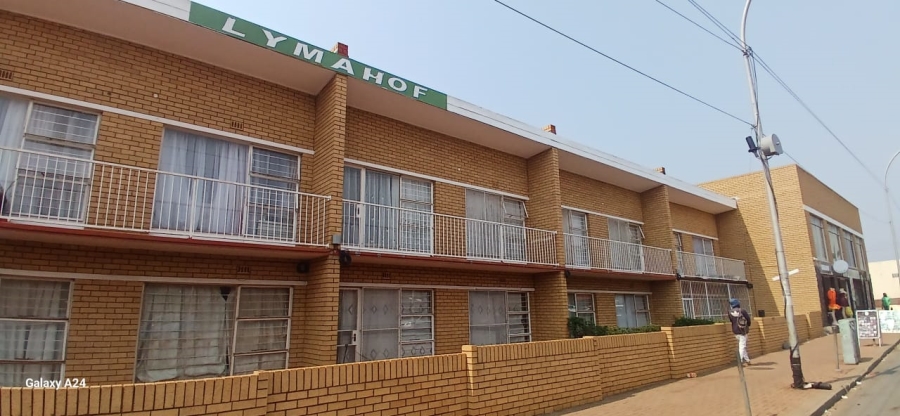 2 Bedroom Property for Sale in Randgate Gauteng
