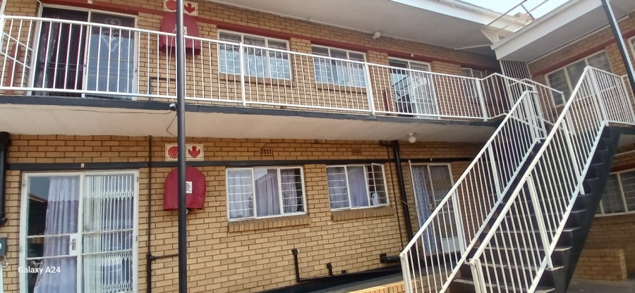 2 Bedroom Property for Sale in Randgate Gauteng