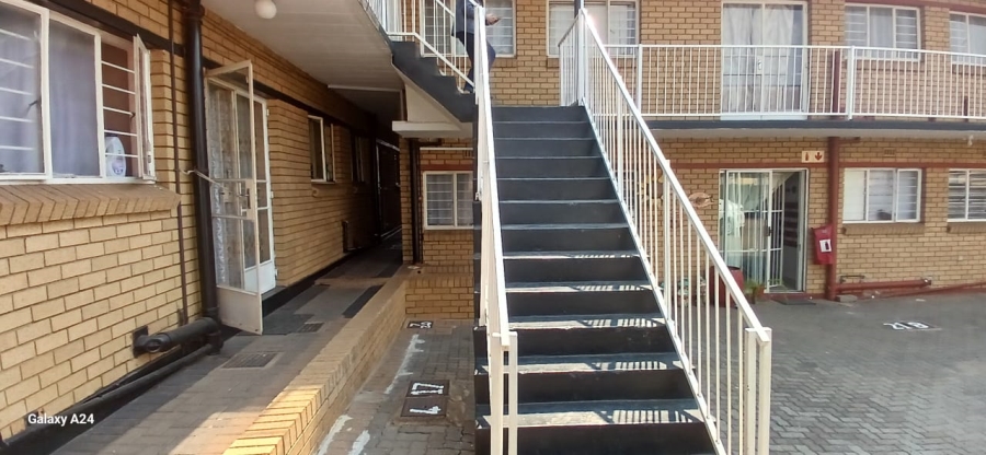 2 Bedroom Property for Sale in Randgate Gauteng