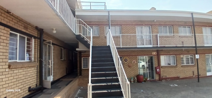 2 Bedroom Property for Sale in Randgate Gauteng