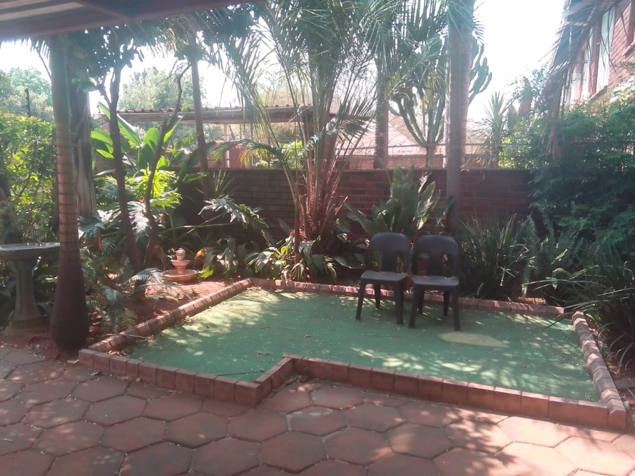 3 Bedroom Property for Sale in Birchleigh Gauteng