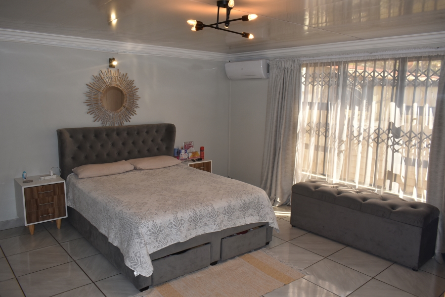 4 Bedroom Property for Sale in Danville Gauteng