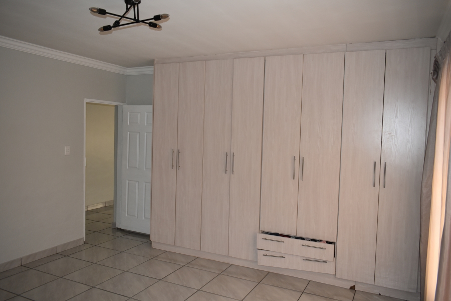 4 Bedroom Property for Sale in Danville Gauteng
