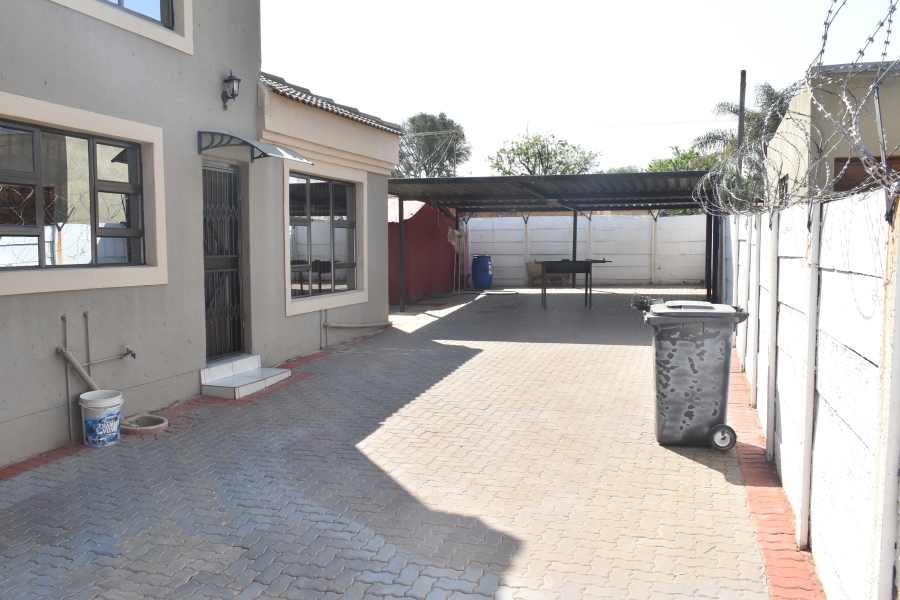 4 Bedroom Property for Sale in Danville Gauteng