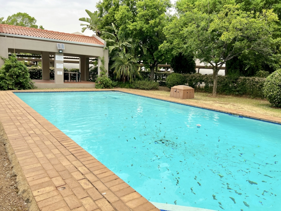 2 Bedroom Property for Sale in Morningside Gauteng