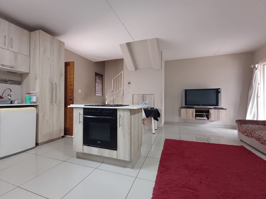 3 Bedroom Property for Sale in Greenstone Hill Gauteng
