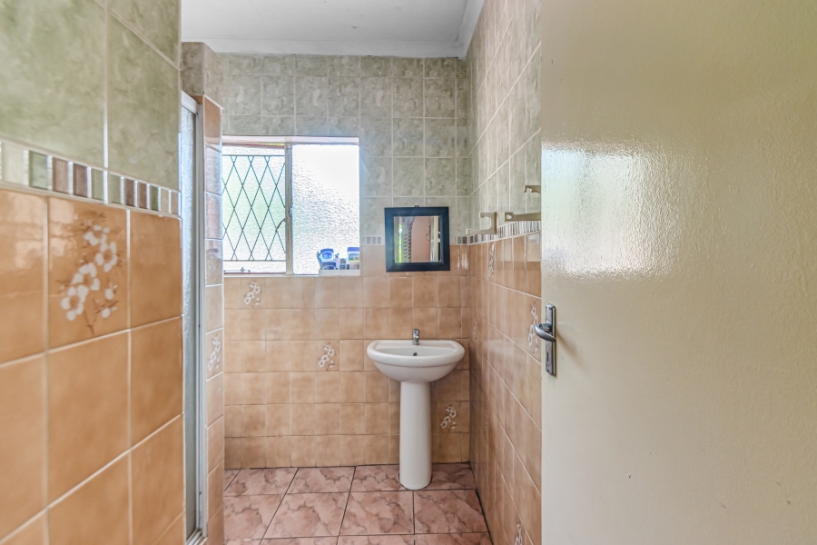 4 Bedroom Property for Sale in Noordwyk Gauteng