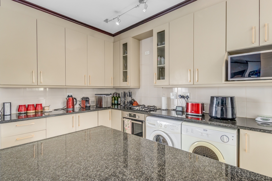 3 Bedroom Property for Sale in Halfway Gardens Gauteng