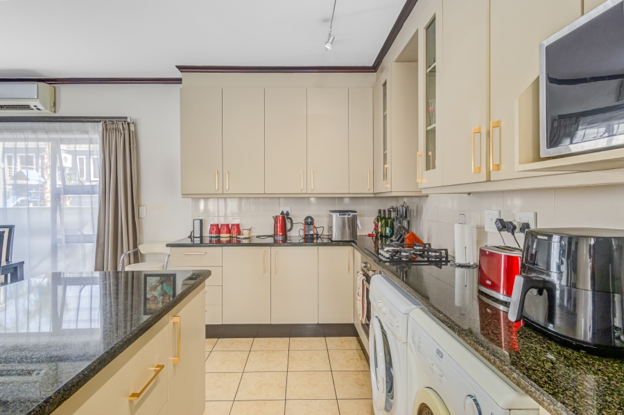 3 Bedroom Property for Sale in Halfway Gardens Gauteng