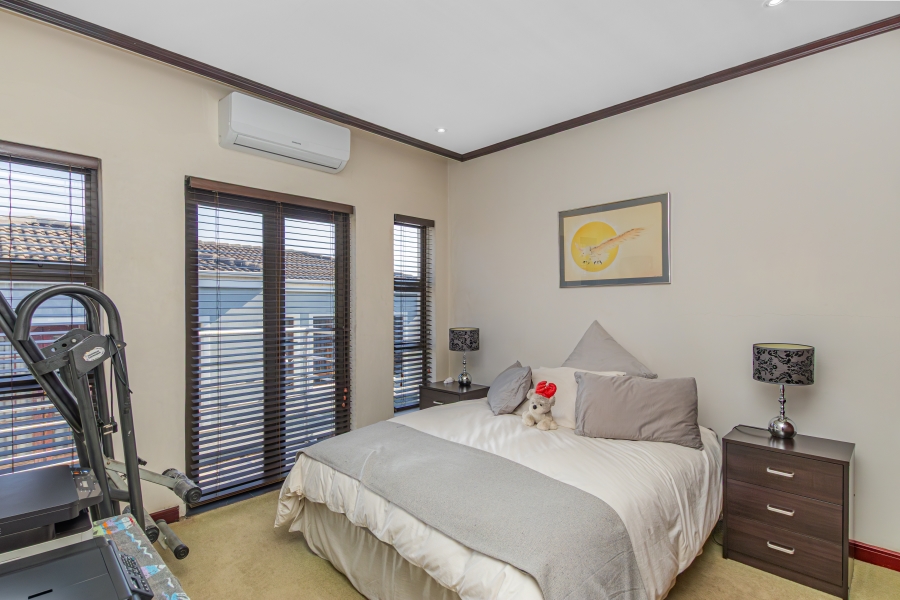 3 Bedroom Property for Sale in Halfway Gardens Gauteng