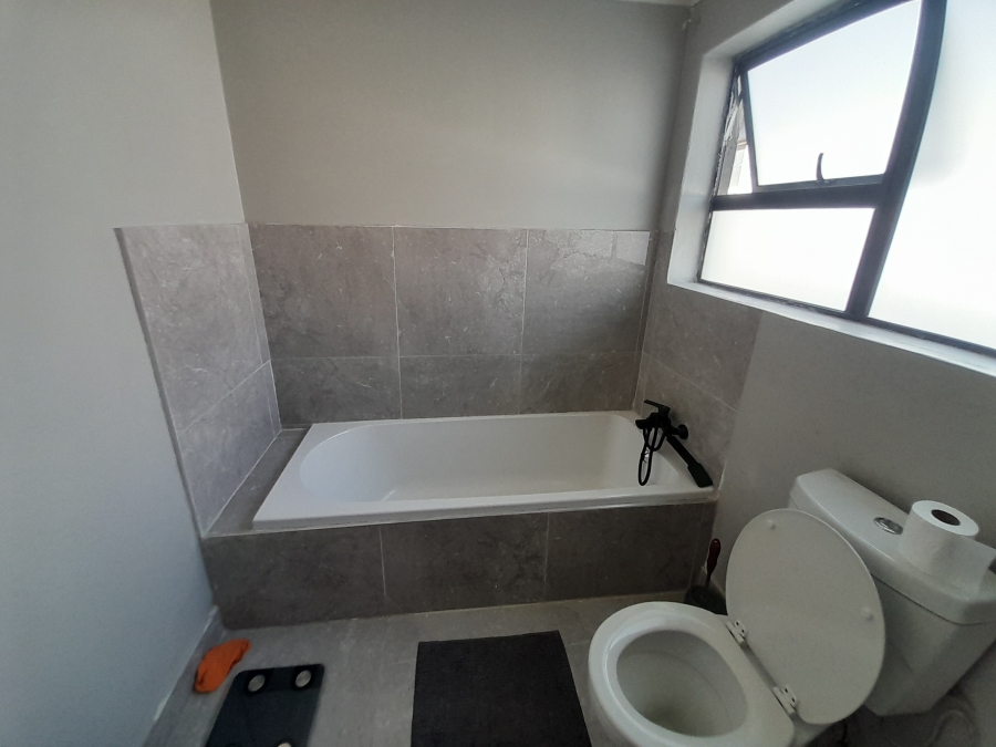 4 Bedroom Property for Sale in Lombardy East Gauteng