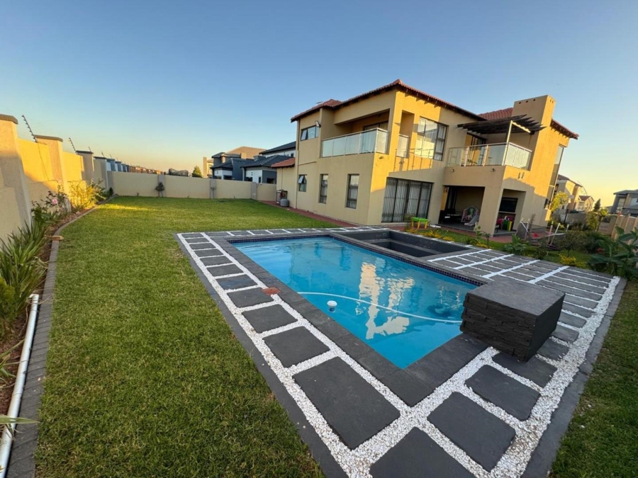 4 Bedroom Property for Sale in Wildtuinpark Gauteng