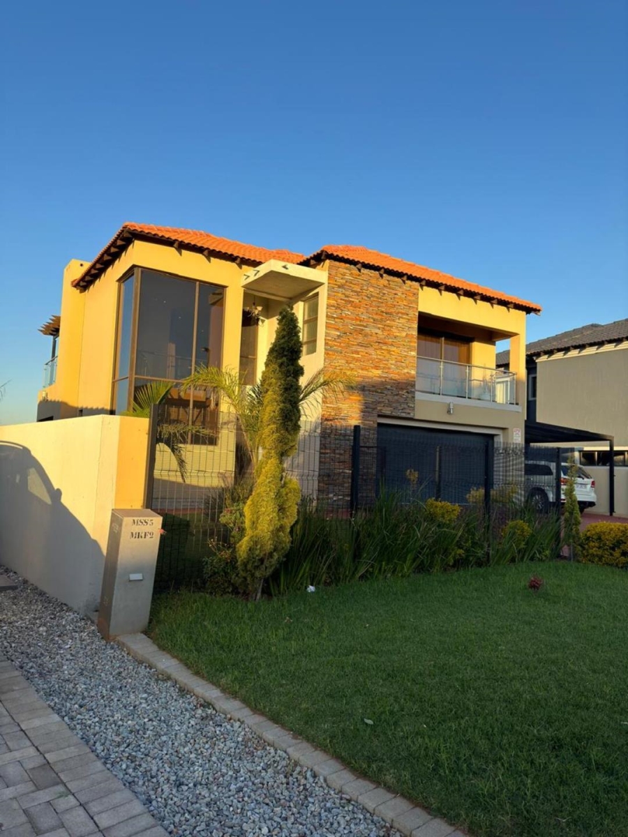4 Bedroom Property for Sale in Wildtuinpark Gauteng