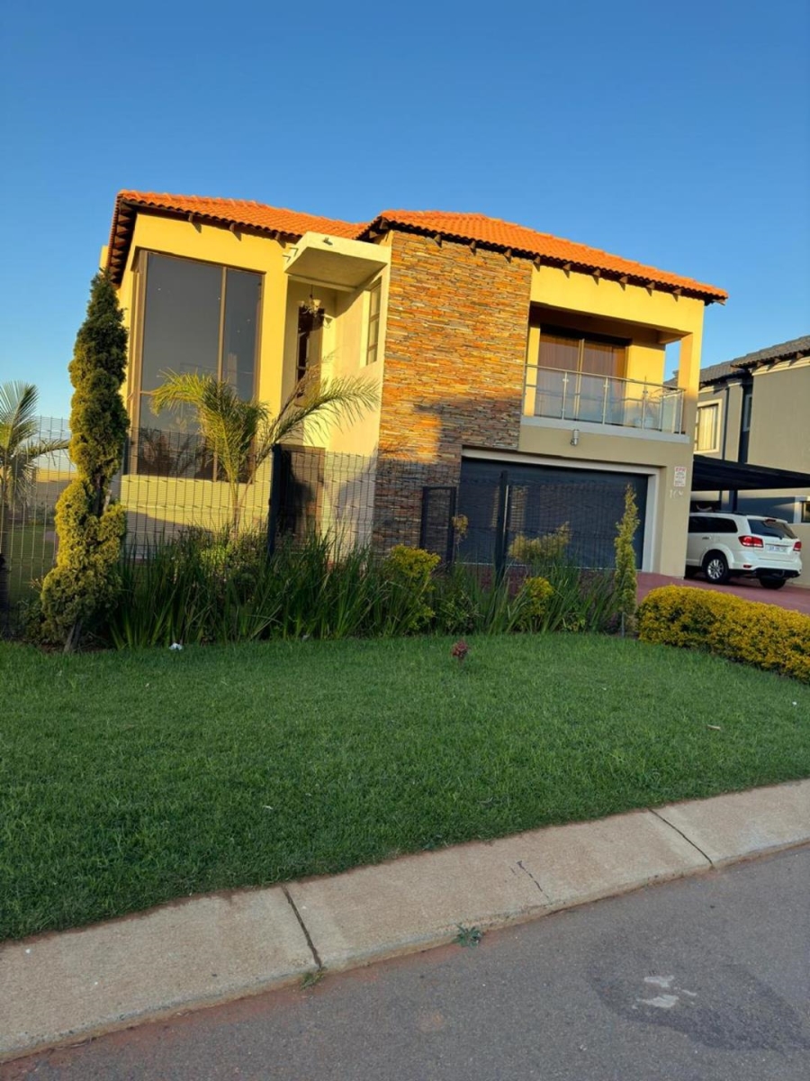 4 Bedroom Property for Sale in Wildtuinpark Gauteng