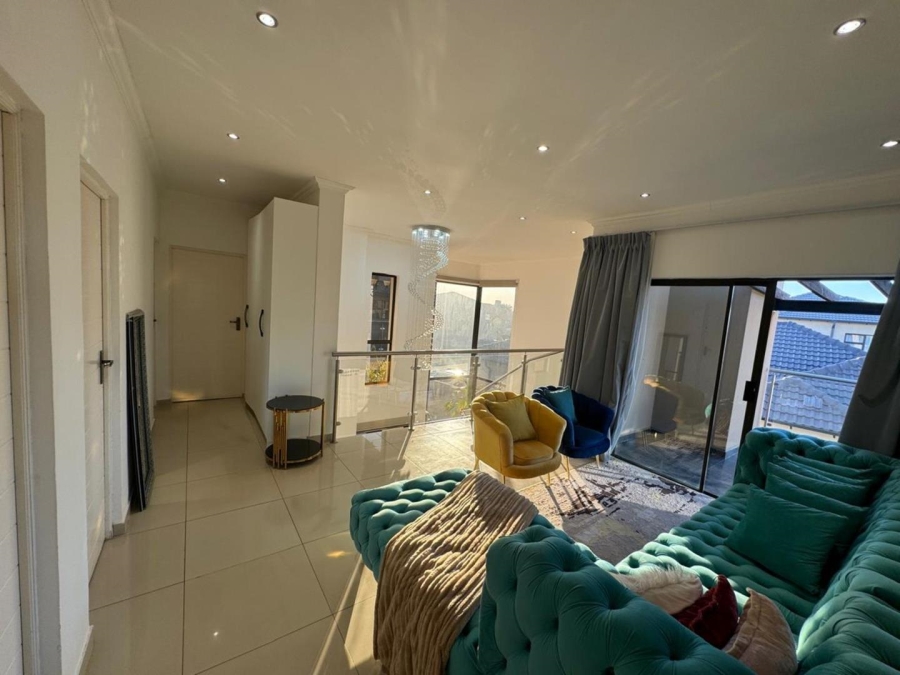 4 Bedroom Property for Sale in Wildtuinpark Gauteng